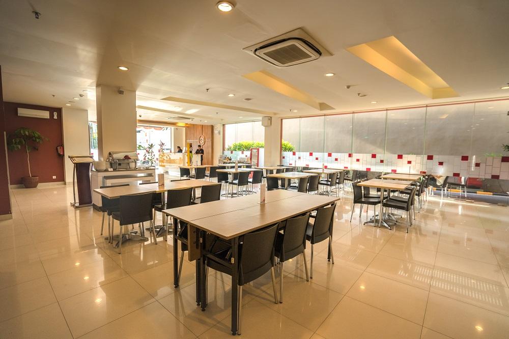 Amaris Hotel Pancoran Jakarta Exterior photo
