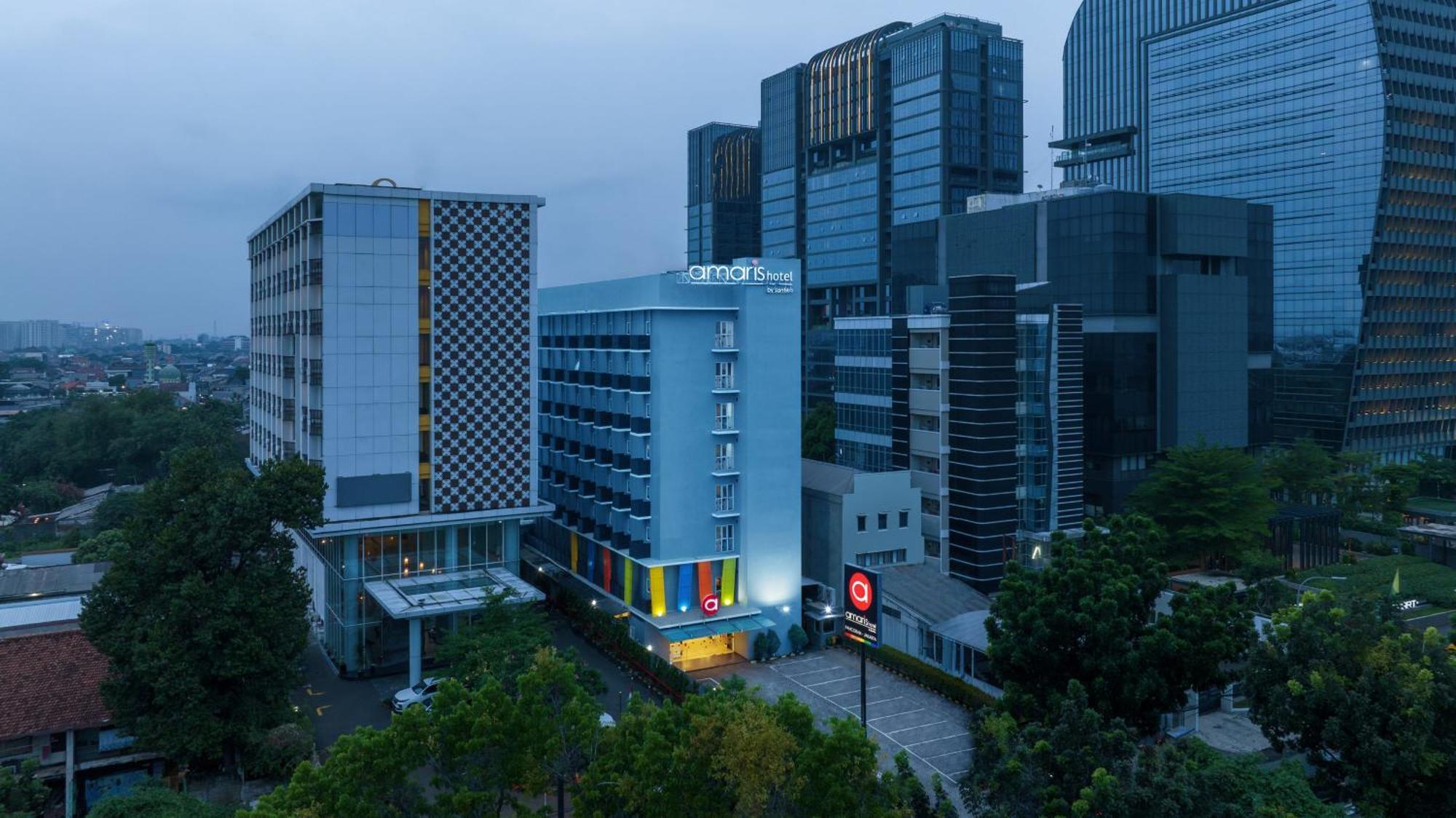 Amaris Hotel Pancoran Jakarta Exterior photo